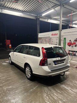 Volvo V50 - 13