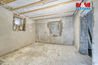 Prodej rodinného domu, 290 m², Sadov - 13