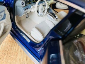 Mercedes Benz AMG GT 63 S V8 4MATIC COUPE (X290) NOREV 1:18 - 13