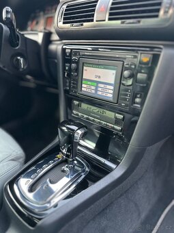 Škoda Superb 2.5 V6 edition 100 automat - 13