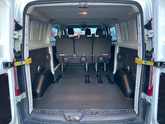 Ford Transit Custom 2,2 TDCI 6 MÍST L2H1 TREND ČR 1. MAJITEL - 13