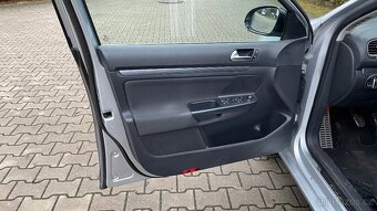 VW GOLF VI 1.6TDi STYLE - 13