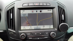 Opel Insignia 2,0 CDTi Sports Tourero SW 4x4 Nová TK - 13