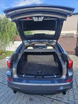 BMW 5GT 535D 2015 - 13