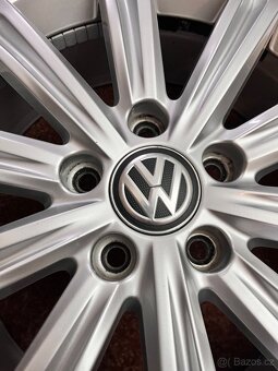 5x112 R17 VW Touran 1T5 originál alu disky - ET 52 - 13