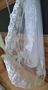 Svatební šaty + závoj - 13