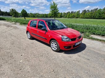 Renault Clio II - 13