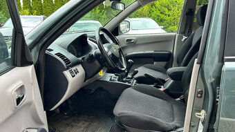 2.5DI-D  Double Cab Intense  4x4 - 13