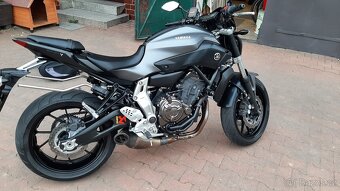 Yamaha MT-07 - 13