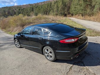 Ford Mondeo Mk5 Hybrid Vignale - 13