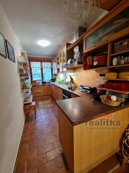 Prodej řadového rodinného domu na ul. Na Tylovách v Hradci n - 13