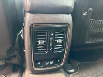 JEEP GRAND CHEROKEE 3.0 CRD SUMMIT TAŽNÉ - 13