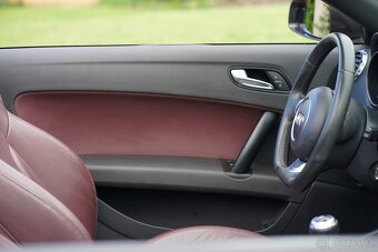 Audi TT 8J Roadster - 13