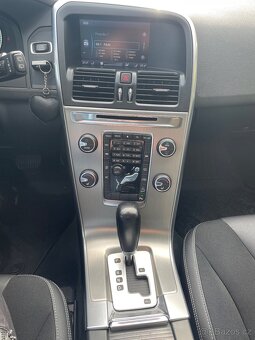 Volvo XC 60 D5 4x4 - 13