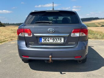 Toyota Avensis možná výměna za veterána - 13