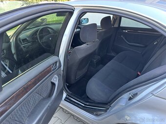 BMW e46 2.5i - 13