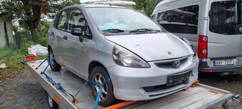 Honda jazz na náhradní díly rv. 2005 - 13