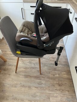 AUTOSEDAČKA MAXI COSI CABRIOFIX 0-13KG + ZÁKLADNA + PŘÍSL. - 13