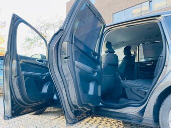 Ford S-MAX 2.0TDCi 132KW MANUÁL VÝHŘEV SERVISKA PLNÁ VÝBAVA - 13