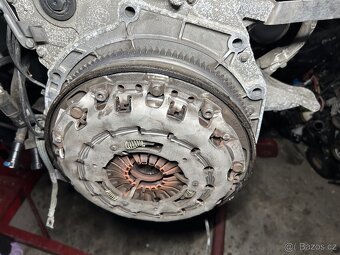 BMW E91 320D díly z motoru N47D20C - 13