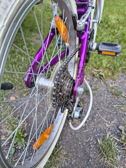 Dívčí kolo 20 - 13