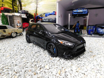 model auta Ford Focus ST Mk2 / Focus RS mk3 Otto mobile 1:18 - 13