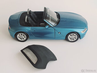 bmw Z4 e85 1:18 kyosho - 13