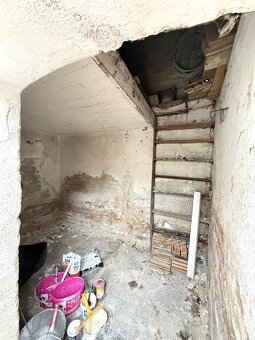 PRODEJ RODINNÉHO DOMU 3+1+JÍDELNA V HRUŠOVANECH U BRNA - 13