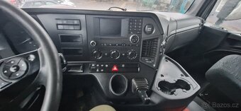 Mercedes arocs 8x4 - 13