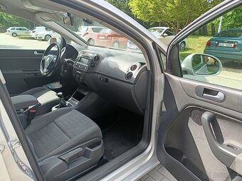 Prodám Volkswagen Golf Plus 1.9.77kw Rok výroby 2008 STK plá - 13