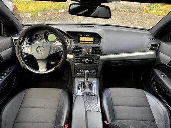 MERCEDES-BENZ E KUPÉ, 2.2 CDi, automat, skvělý stav - 13