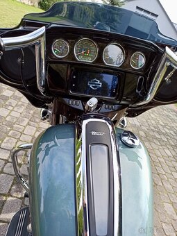 Street Glide Special 114ci – 2022 TOP stav - 13