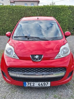 Prodám Peugeot 107,třídveřák,automat,spotťeba kolem 3.5-4.la - 13