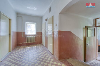 Prodej rodinného domu, 143 m², Plzeň, ul. Na Trávníku - 13