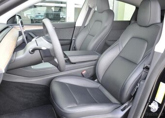 Tesla Model Y LONG RANGE DUAL REZERVACE - 13