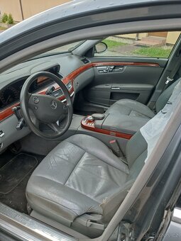 Mercedes Benz S 320CDI 173kW - 13