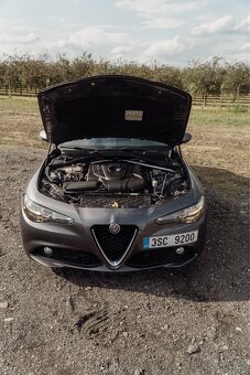 Alfa Romeo Giulia 2.2 JTDm 154 kW MANUÁL 57.000km - 13