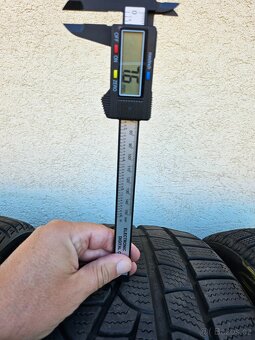 Sada zimních pneu Pirelli Sottozero 245/35 R18 a 225/40 R18 - 13