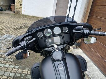 Harley-Davidson FLHTK Ultra Limited 103 - 13