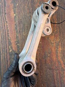 Kyvka spojovací kloub tlumiče Yamaha YZ WRF YZF 125 250 400 - 13