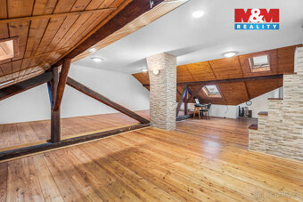 Prodej bytu 4+1 v rodinném domě, 218 m², Velvary - 13