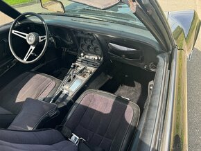 Chevrolet Corvette C3 5,7 V8 - 13
