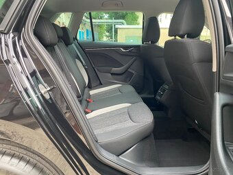 Škoda Kamiq Style+ 1.0TSi 81kW DSG,2023,9tkm,Záruka,ČR,1maj - 13