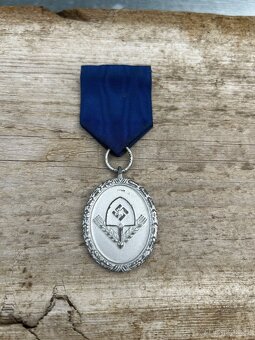 Německé medaile a odznaky - 13