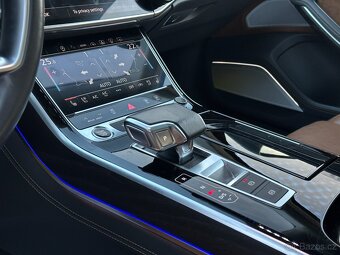 Audi A8 2021 - 13