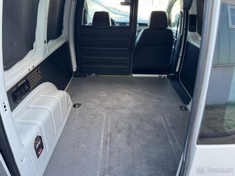 Volkswagen caddy 2.0 tdi 110kw Automatická převodovka - 13