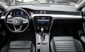 Passat B8 140kw 2.0TDi 4x4 r-line Virtual matrix webasto - 13