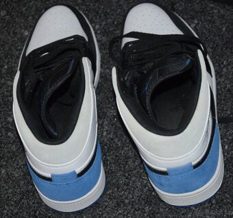 NIKE AIR JORDAN MID SE velikost EU 40, nové. krabice - 13