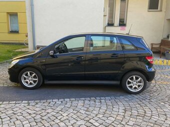 Mercedes Benz B 180 CDI - 13