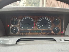 Jaguar XJ40, 1993, 4.0 - 13